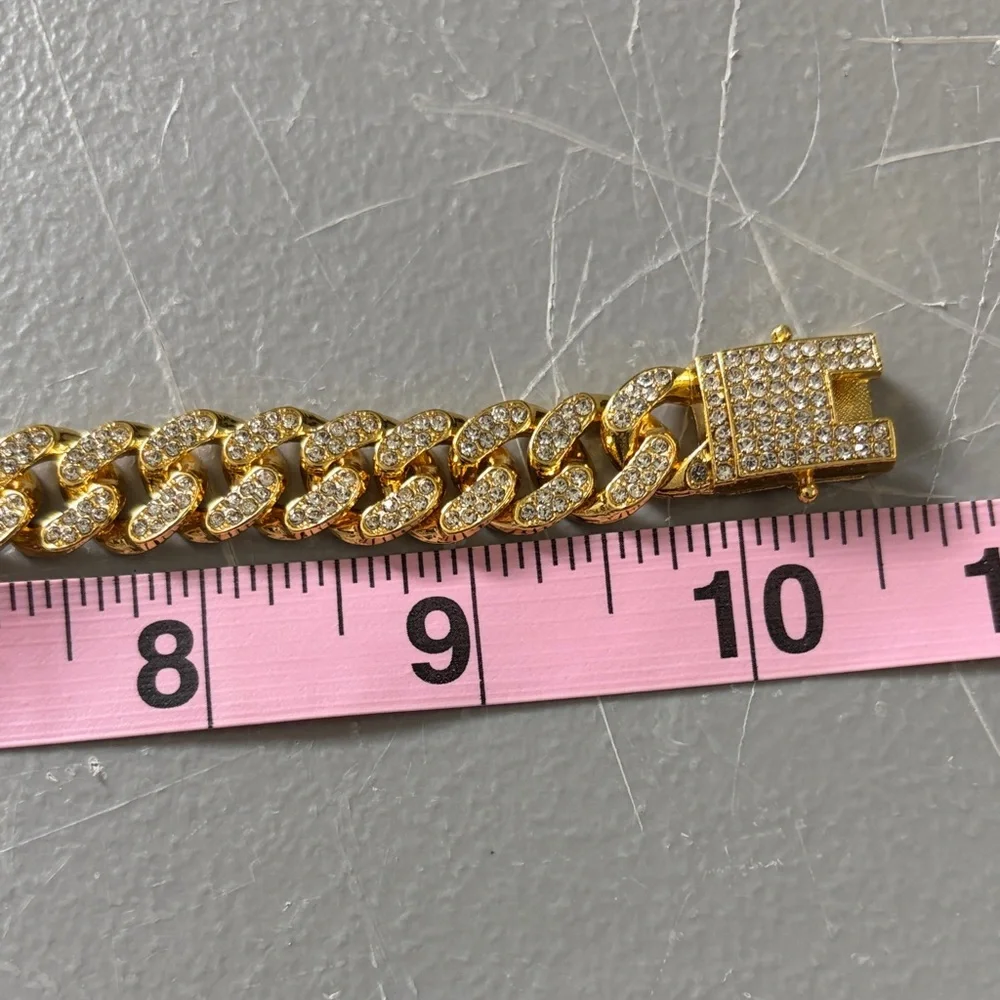 Car chain an glasses set